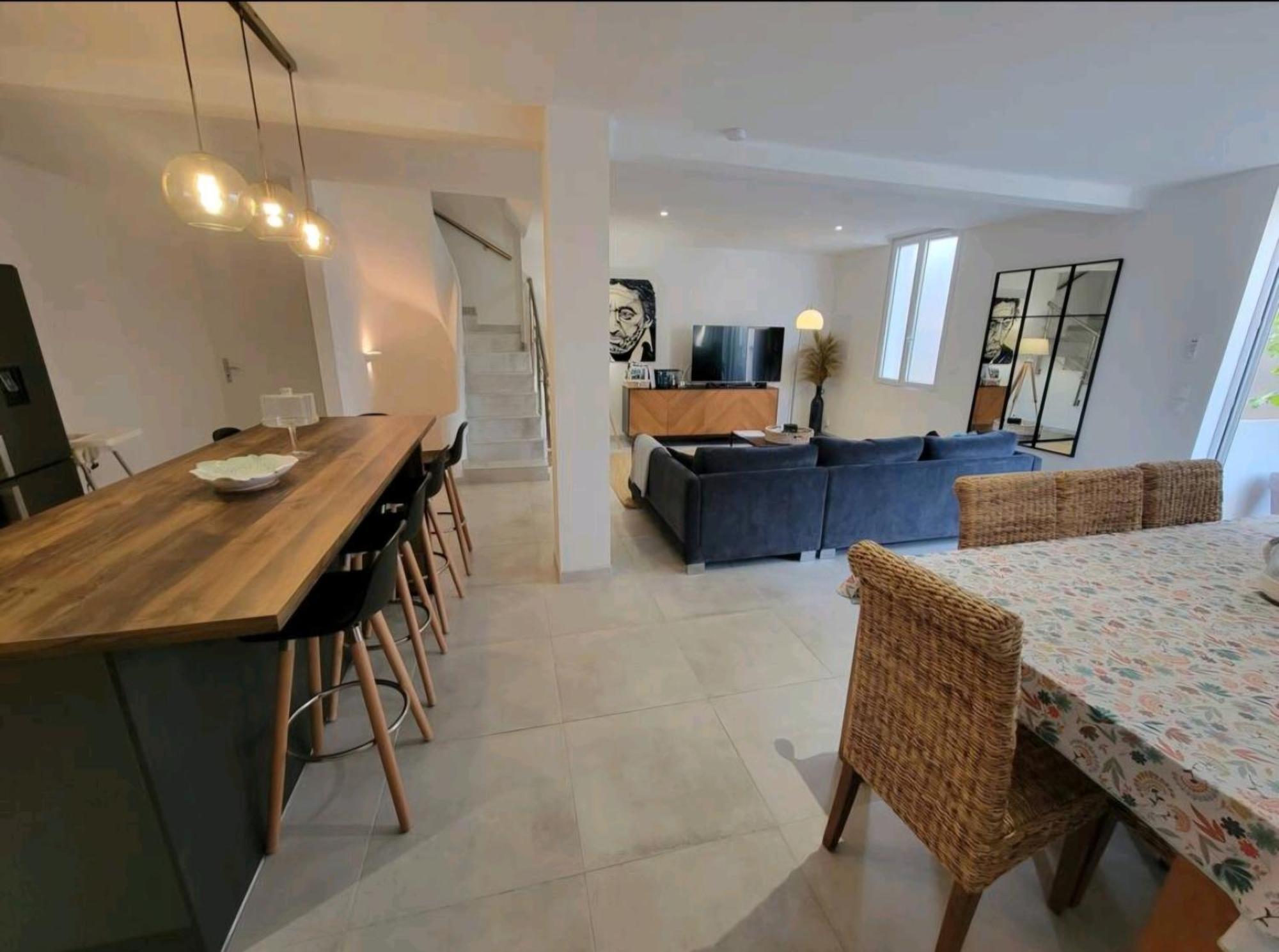 Maison De Ville Standing Proche Mer Florensac Eksteriør billede